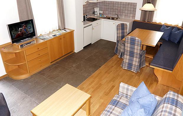 Residence Cesa Callegari Selva di Val Gardena Luaran gambar